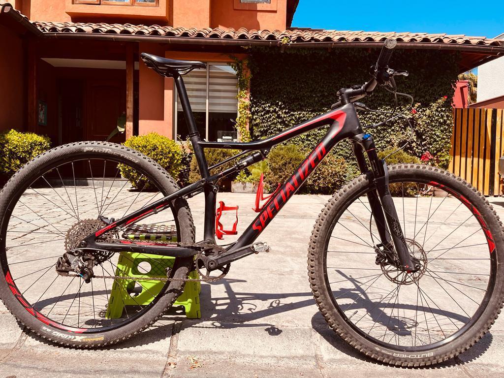 Bicicleta Specialized Epic Carbon aro 29 Vende y compra