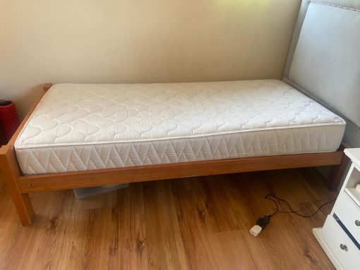 Cama 1 plaza alta madera