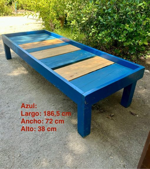 Banca para terraza madera azul